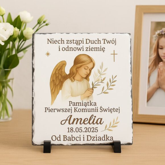 alt="Foto-granit komunijny z cytatem 'Niech zstąpi Duch Twój i odnowi ziemię'"